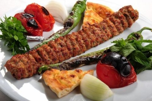 رستوران سنتی باستان شیراز