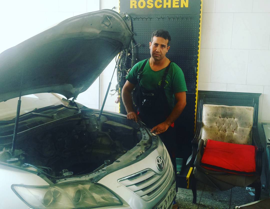 تعمیرگاه خودرو زندیه