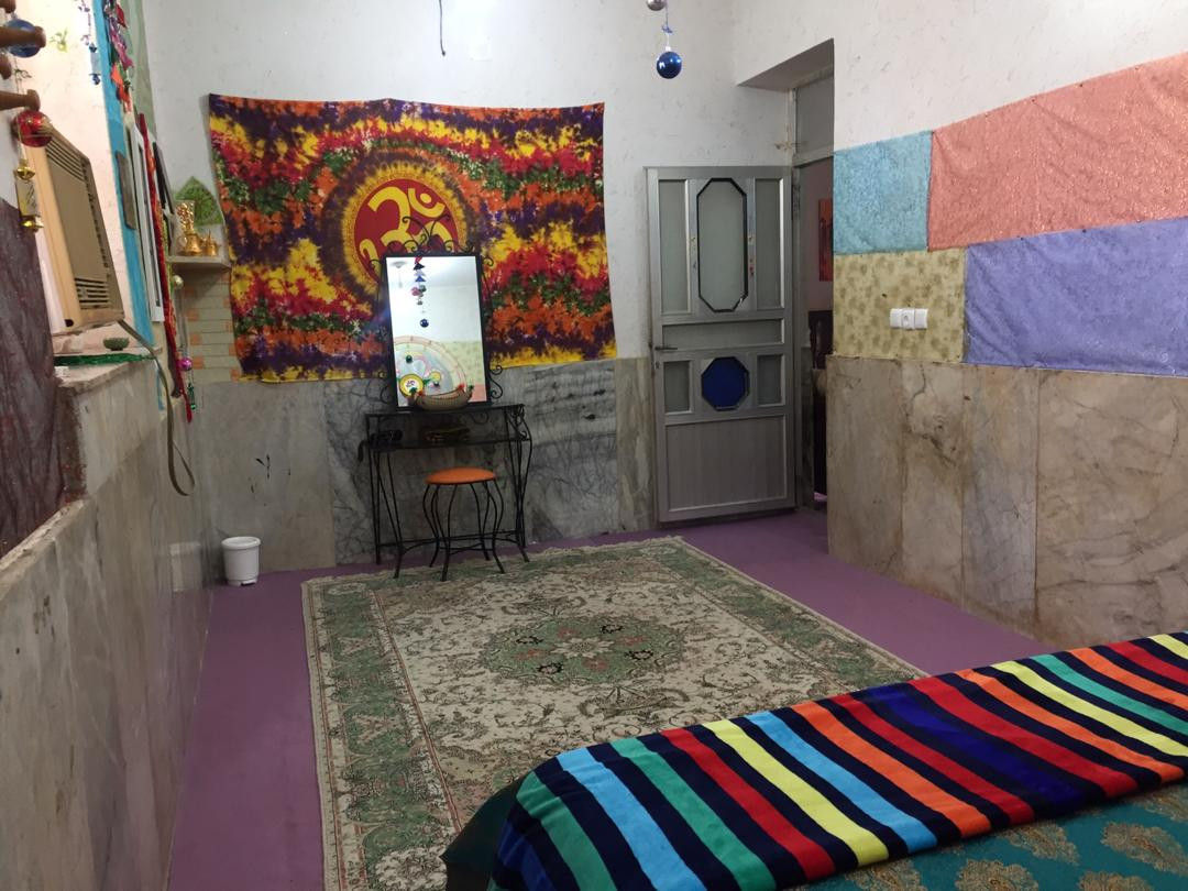اقامتگاه بومگردی رنگین کمان