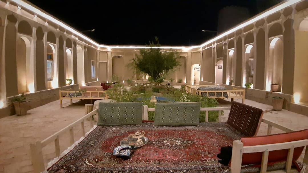 اقامتگاه بوم گردی قوامیه